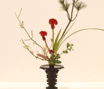 Art of Living Series (III): Introduction to Ikenobo, Japanese Flower Arrangements (In Chinese)