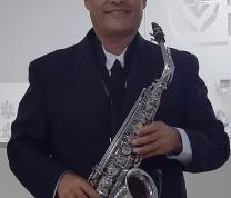 Feliz Navidad: Christmas Concert with Saxophonist Jose Marquez