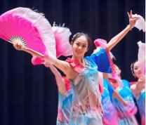 Yangge: Traditional Fan Dance of Northern China
